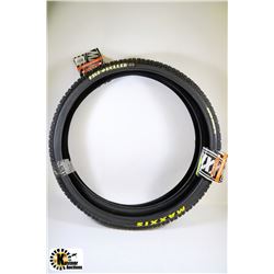 NEW MAXXIS SUPER TACKY ST HIGH ROLLER 26X2.35  X2