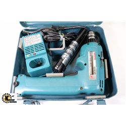 MAK 9.6V DRILL WITH TWO BATTERIES & CHARGER