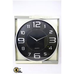 NEW 18" MODERN SILVER TONE WALL CLOCK