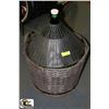 Image 1 : VINTAGE WINE MAKING BOTTLE & PLASTIC BASKET W/ LID
