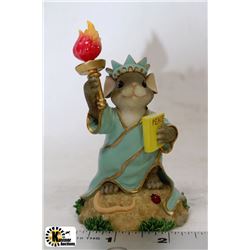 "LITTLE LADY LIBERTY" BY CHARMING TAILS