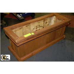 CEDAR PLANTER BOX  25"X10"X10"