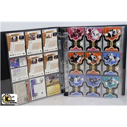 BINDER OF MIXED HOCKEY CARDS - VARIOUS YEARS/TYPES