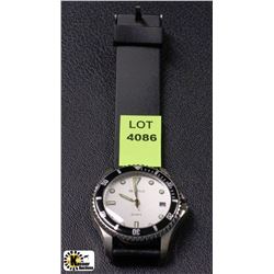 JAPAN MOV'T BENTIUS SUBMARINER DATE S/S WATCH