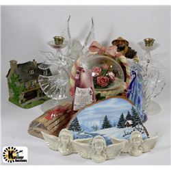 BOX OF ORNAMENTAL DECOR INCL. ANGELS,VINTAGE