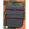 Image 1 : LARGE SAMSONITE UPRIGHT SUITCASE 32"H