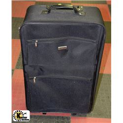 CAMBRIDGE UPRIGHT LUGGAGE WITH HANDLE 28"
