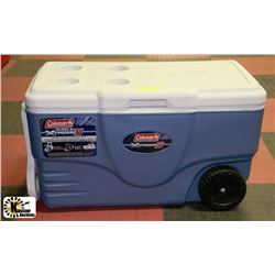 COLEMAN WHEELED XTREME 5 COOLER WITH HANDLE