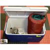 Image 1 : BLUE/WHITE COLEMAN COOLER W/CAMPING