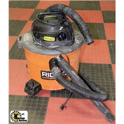 RIDGID 9 GALLON SHOPVAC WITH NO NOZZLE