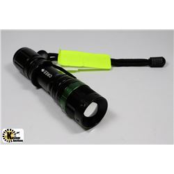 TACTICAL FLASHLIGHT LED ZOOM-3 MODES