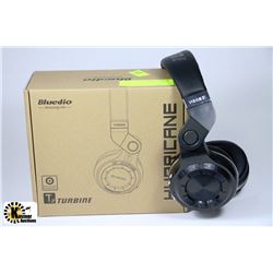 NEW DELUXE BLUEDIO BLUETOOTH OVER EAR HEADPHONES