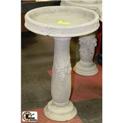 CONCRETE ACORN BIRDBATH 16"X23"