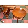 Image 5 : 5PC COFFEE TABLE SET INCLUDES 1 OVAL,1 ROUND AND