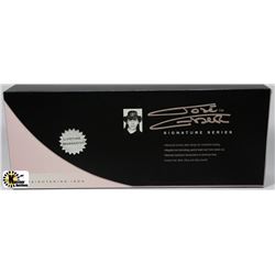 JOSE EBER SIGNATURE SERIES STRAIGHTENING IRON