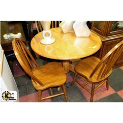 WOOD PEDISTAL ROUND TABLE SET W/3