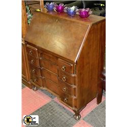 DROP FRONT SECRETAIRE DESK
