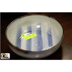 VINTAGE BLUE STRIPED POTTERY BOWL