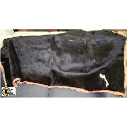 BLACK BEAR HIDE RUG