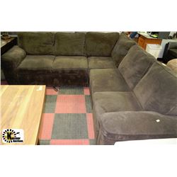 BROWN FABRIC SETIONAL WITH HIDE-A-BED