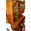 Image 1 : DINING ROOM CHINA CABINET