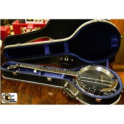 LEO BANJO WITH CASE