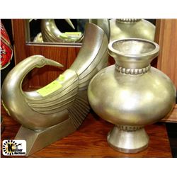 SET OF SILVER LEAF SWAN AND VASE HOME DECOR