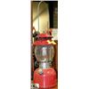 Image 1 : VINTAGE COLEMAN LANTERN