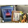 Image 1 : LOT OF 3 PICTURES INCLUDING FRAMED LAMBORGHINI