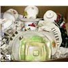 Image 1 : BOX WITH ASSORTED VINTAGE CHINA INCLUDING SOME