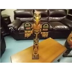 UNIQUE CARVED FIRST NATIONS TOTEM POLE - 26 ½" TALL