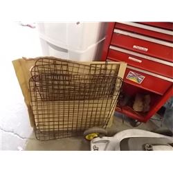NEW PET BARRICADE - OPEN BOX - CONTENTS UNCHECKED