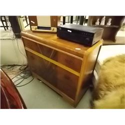 VINTAGE WOOD DRESSER