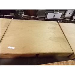 WOOD BOX WITH HINGED LID - AND CONTENTS - ASSORTED BUG COLLECTION