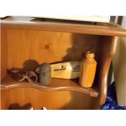 VINTAGE COLLECTABLES - 4 PC