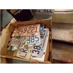BOX ASSORTED COLLECTOR PLATES