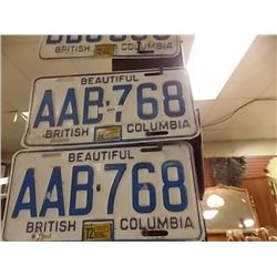 VINTAGE PAIR OF LICENSE PLATES - BC - 72