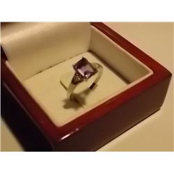 RING - EMERALD FACETTED AMETHYST (1.5CT) - AND 2 GENUINE DIAMONDS(SI CLARITY) IN STERLING SILVER SET