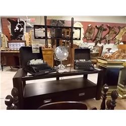 NEW PLASMA / LCD TV STAND - GLASS - 2 DR