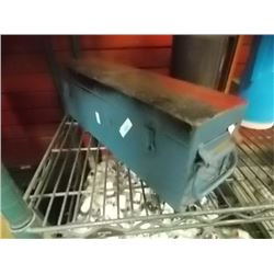 VINTAGE BLUE METAL BOX