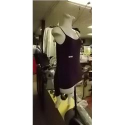 FEMALE TORSO MANNEQUIN FORM ON STAND