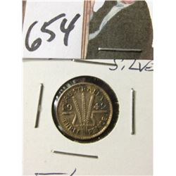 1942D Silver 3Pence Australia Tone CH.BU