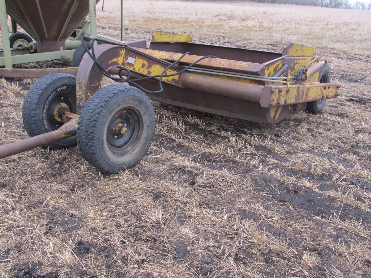 Pull Type Earth EVERSMAN PULL TYPE EARTH MOVER