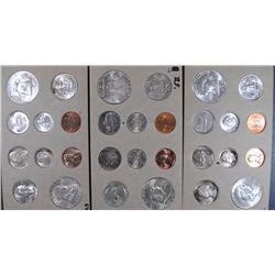 1952 DOUBLE MINT SET IN REPLACEMENT ENVELOPE