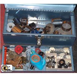 BEACH TOOLBOX WITH HOLE SAW BITS