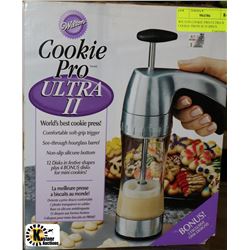 WILTON COOKIE PRO-ULTRA II COOKIE PRESS W/19 DISCS