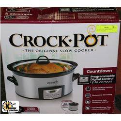 7QUART OVAL CROCK POT W/ PROGRAMMABLE