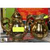 Image 1 : GOLD TONE PEACOCK TEAPOT AND PITCHER