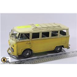 METAL HIPPIE VAN ORNAMENT