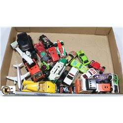 FLAT OF ASSORTED COLLECTOR CARDS,TOYS